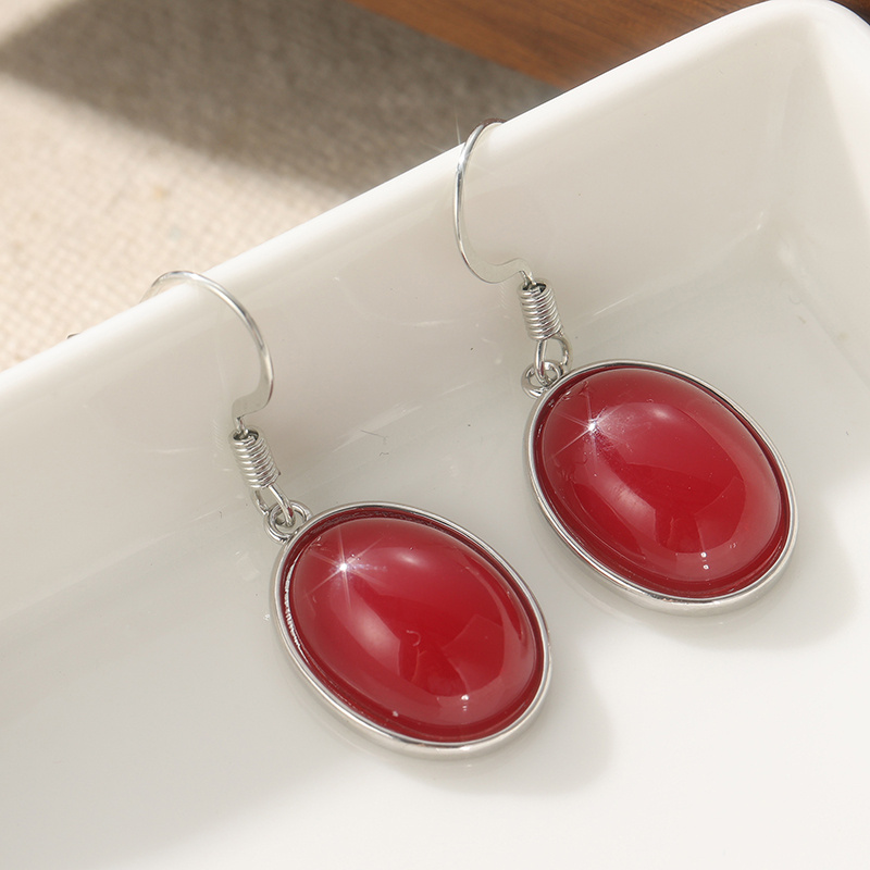 Women's Retro Elegant K Plated Red Oval Earrings, Wedding Gift